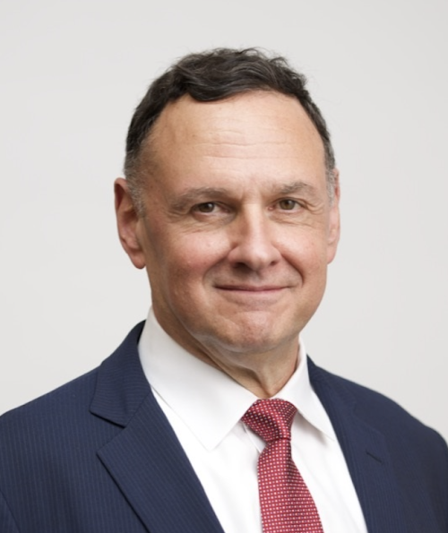 Pierce Headshot - Lance Pierce